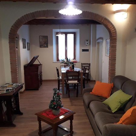 Dinas House Tuscany Holidays Terricciola Exterior foto